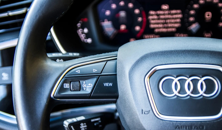 Audi Q3 cena 136500 przebieg: 17000, rok produkcji 2021 z Głuchołazy małe 704